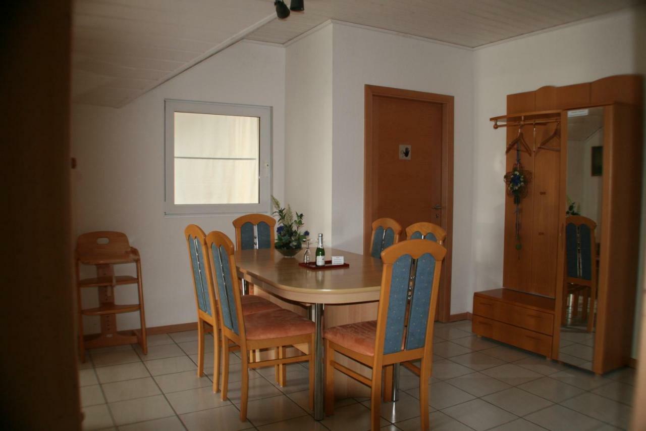 Deichwinzer Apartment Wremen Exterior photo